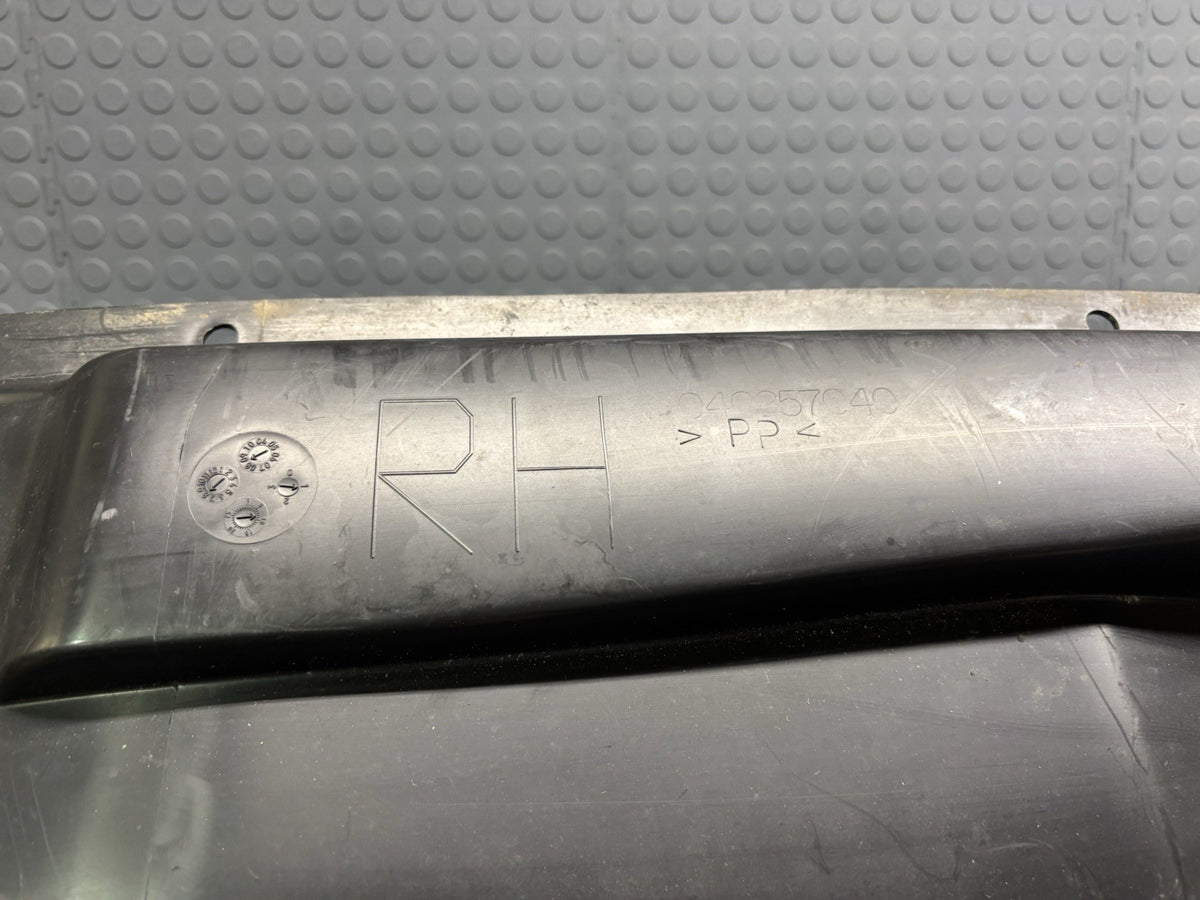 2006 - 2010 HUMMER H3 H3T FRONT RIGHT SIDE FENDER LINER SPLASH GUARD SHIELD OEM