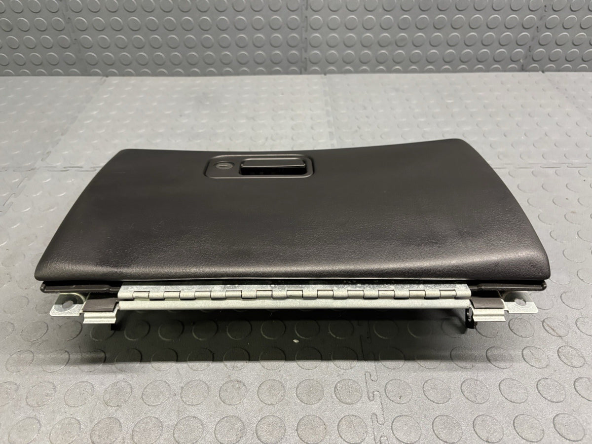 02-05 FORD THUNDERBIRD DASH GLOVE BOX COMPARTMENT STORAGE DOOR LID BLACK