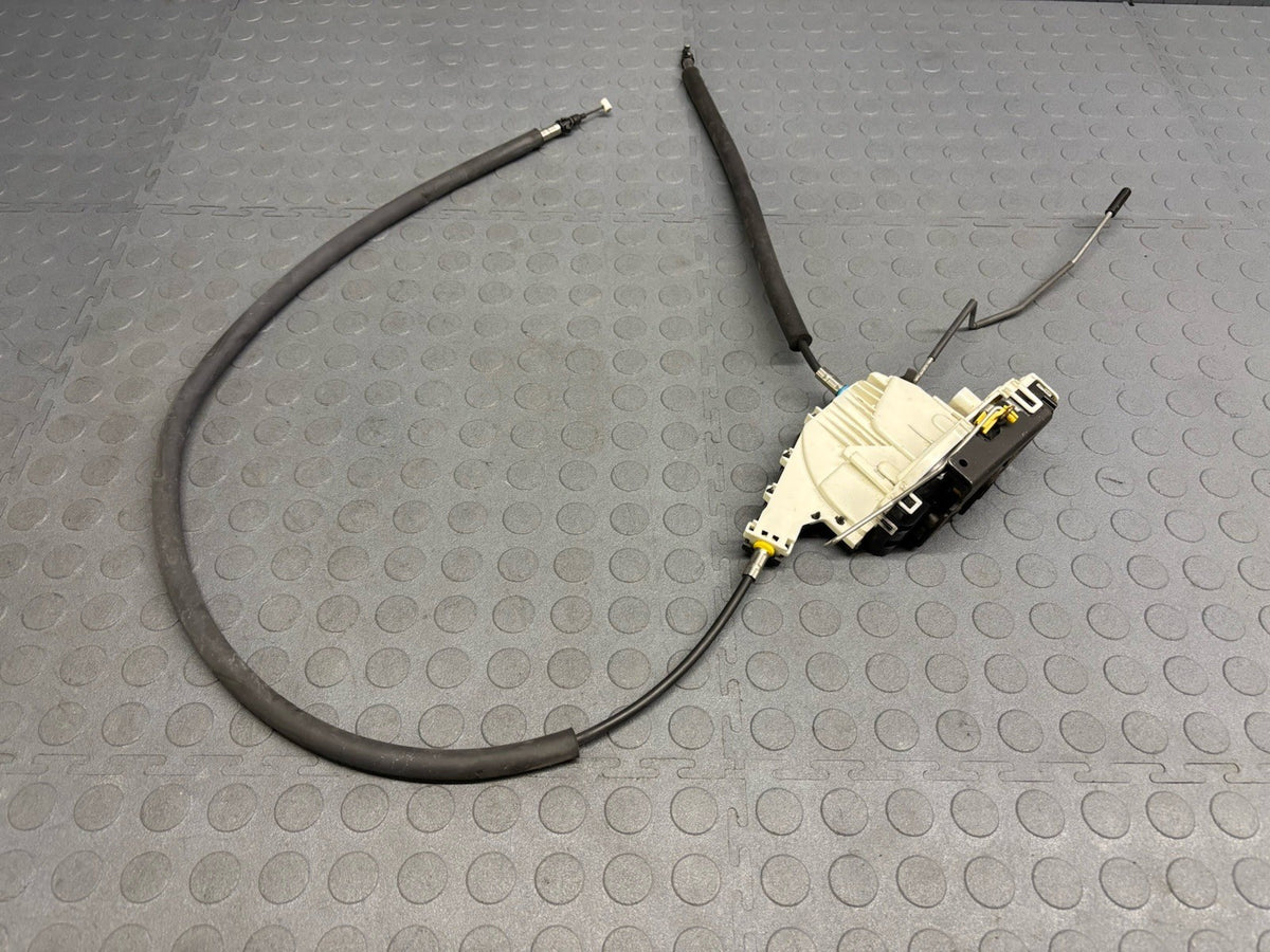17-23 Maserati Ghibli Front Left Driver Side Door Lock Latch Actuator 670100892