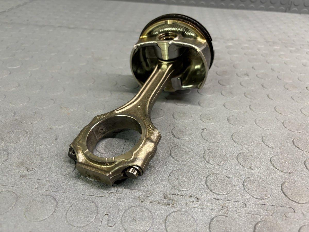 Mercedes ML63 S63 E63 CLS63 AMG M156 Engine Motor Piston Connecting Rod OEM 70k