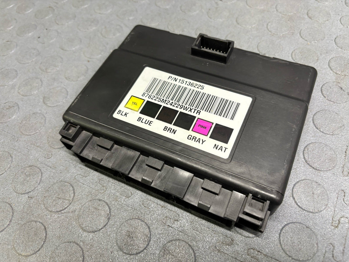2005 Silverado Sierra 2500 3500 Duramax Diesel BCM Body Control Module 15136225