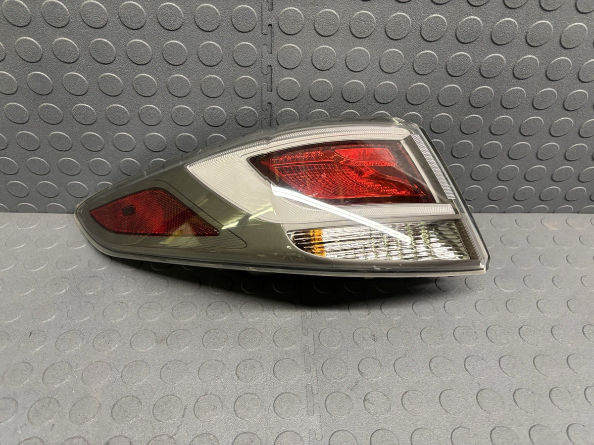 2016 2017 Hyundai Sonata Hybrid Driver Left Taillight Tail Light Lamp