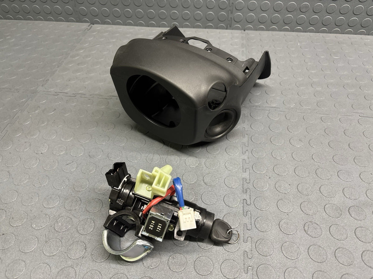 2015-2017 Kia Sedona Ignition Switch Door Lock W/ Key & Column Shroud Cover