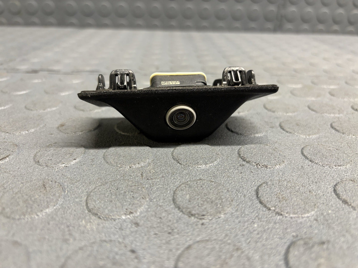 Jeep Renegade Rear Reverse Backup Camera 2015 - 2023 735591063 Tailgate Mounted