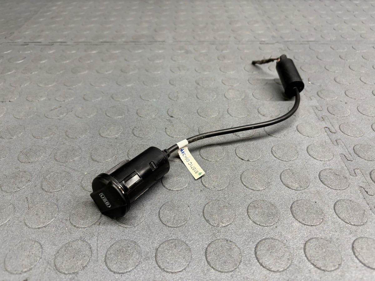 Genuine OEM Mopar USB Charging Cable For Ram 1500 2500 3500 68365897AA