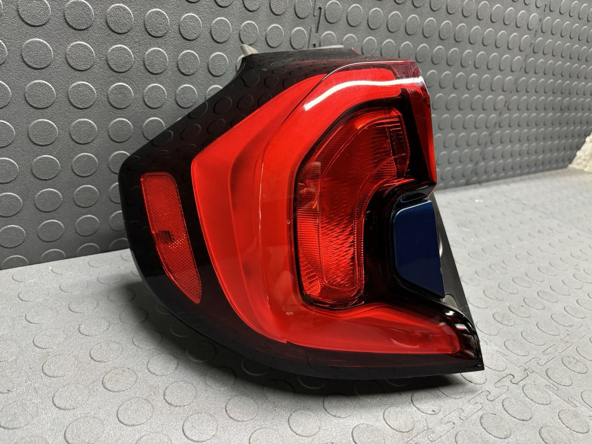 2018 2019 2020 2021 GMC Terrain Left Driver Outer Tail Light OEM 84379497