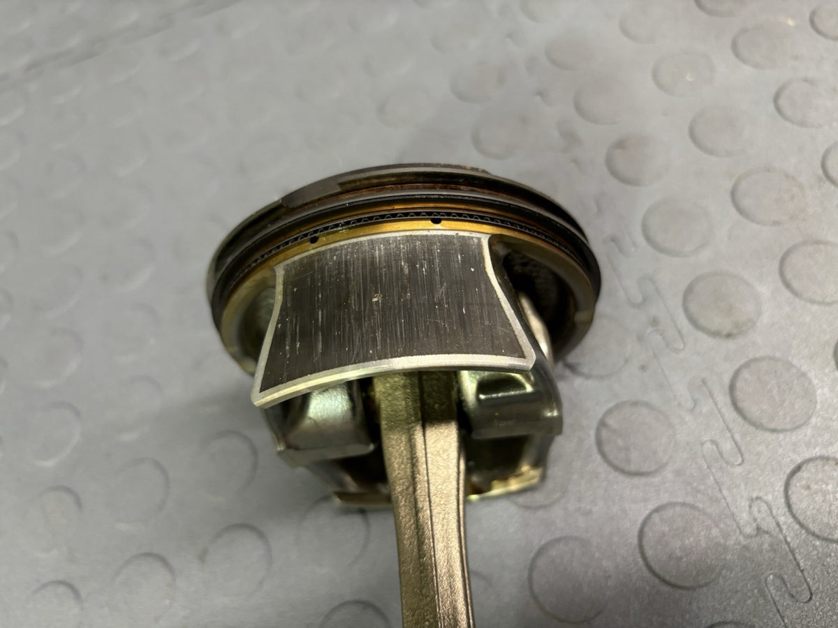Mercedes ML63 S63 E63 CLS63 AMG M156 Engine Motor Piston Connecting Rod OEM 70k