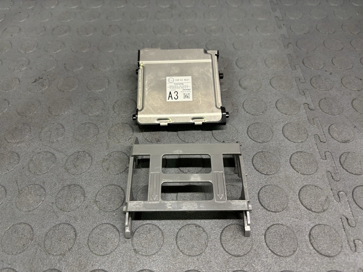 2018 Toyota Prius Prime Front Windshield Lane Departure Camera 8646C-47032