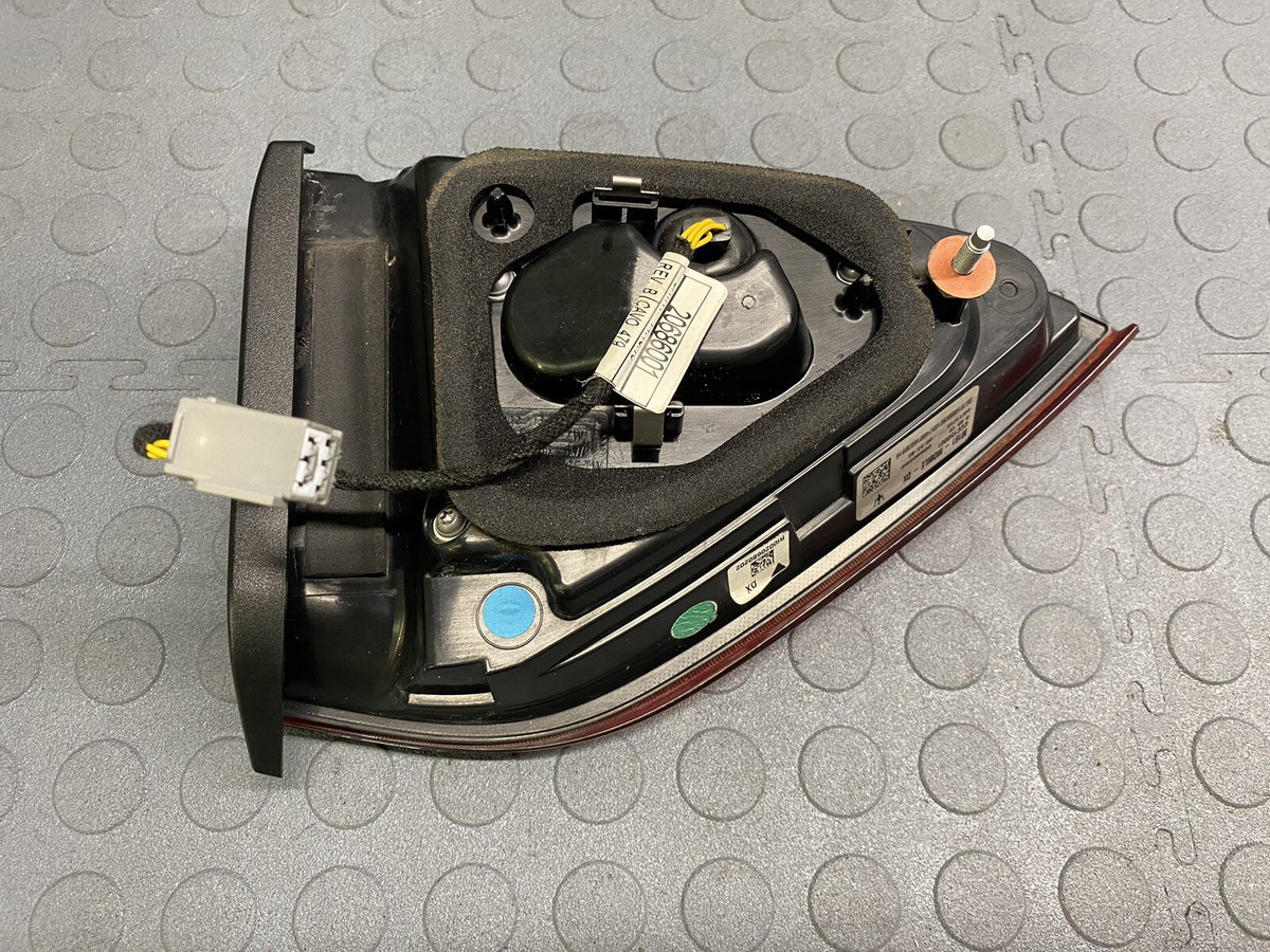 MASERATI LEVANTE REAR RIGHT SIDE INNER TAILLIGHT LIGHT LAMP OEM 2017 - 2020
