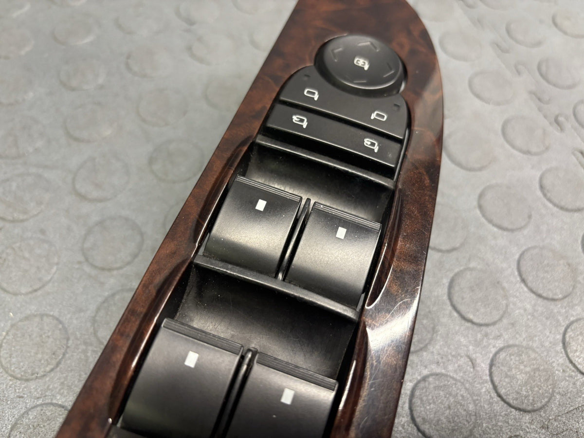 2007 - 2014 GMC Yukon Denali Front Driver Master Door Switch 15907212