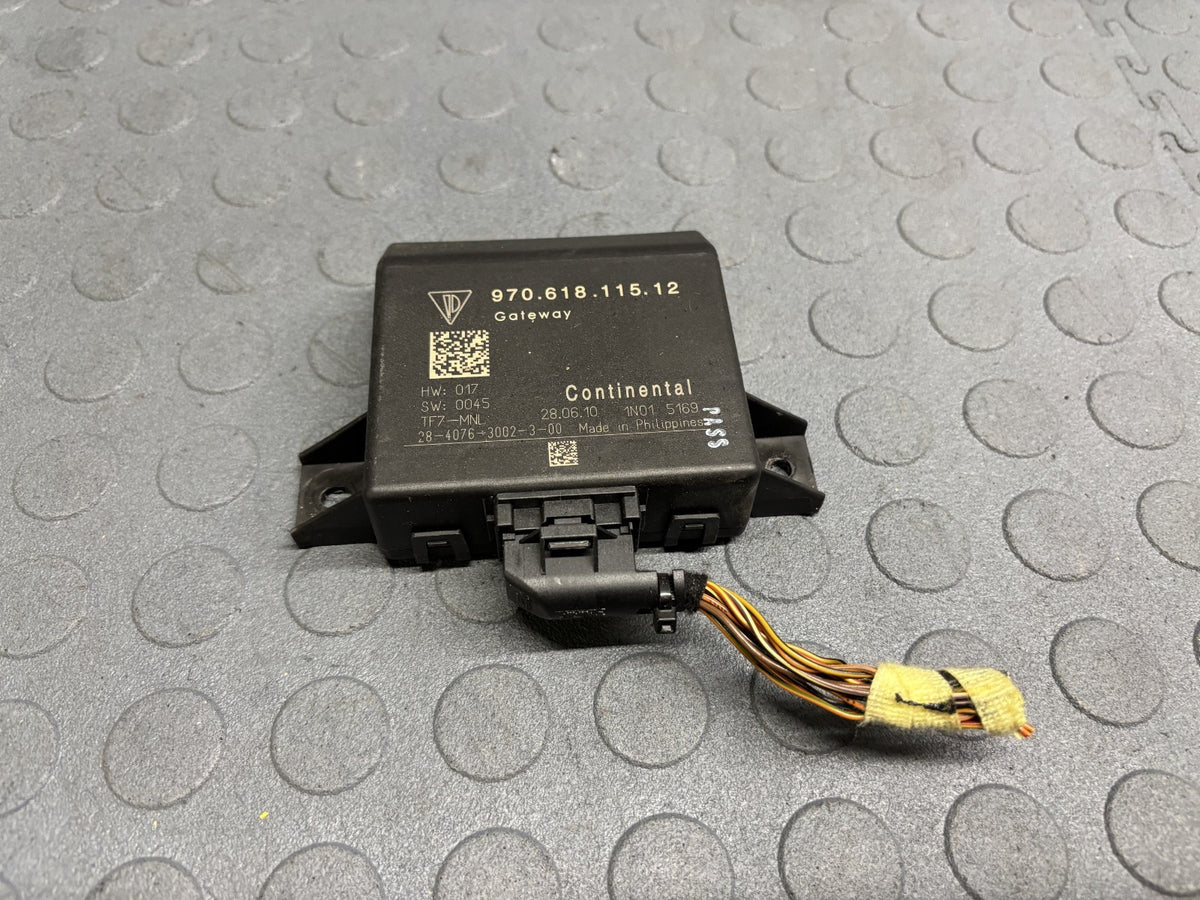 10-15 Porsche Panamera 970 Gateway Control Module 97061811512